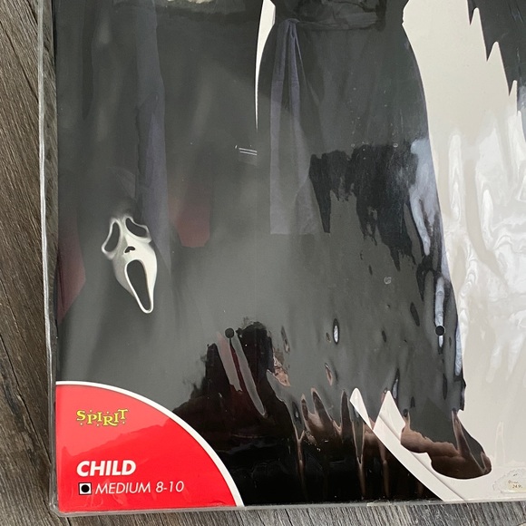 Spirit Ghost Face Kids Costume - Black and White - Picture 2 of 11